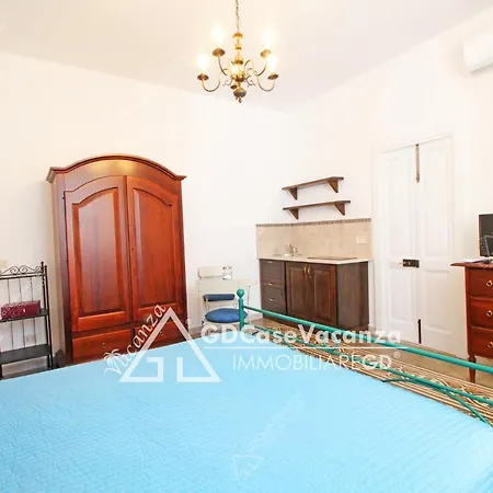 Gd Case -castello Aragonese-