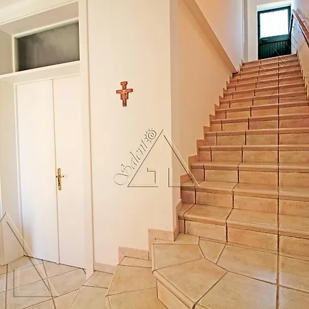 Gd Case -castello Aragonese-