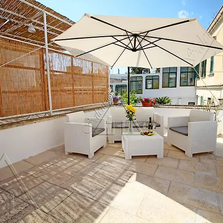 Gd Case -castello Aragonese- Apartment